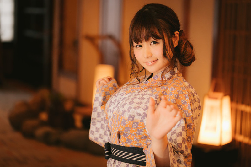 SAYA-PAKU5465_TP_V.jpg